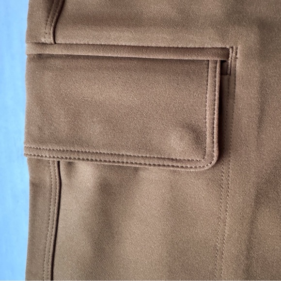 Athleta Promenade High Rise Cargo Pant in Walnut Size Small NWT - Picture 9 of 16